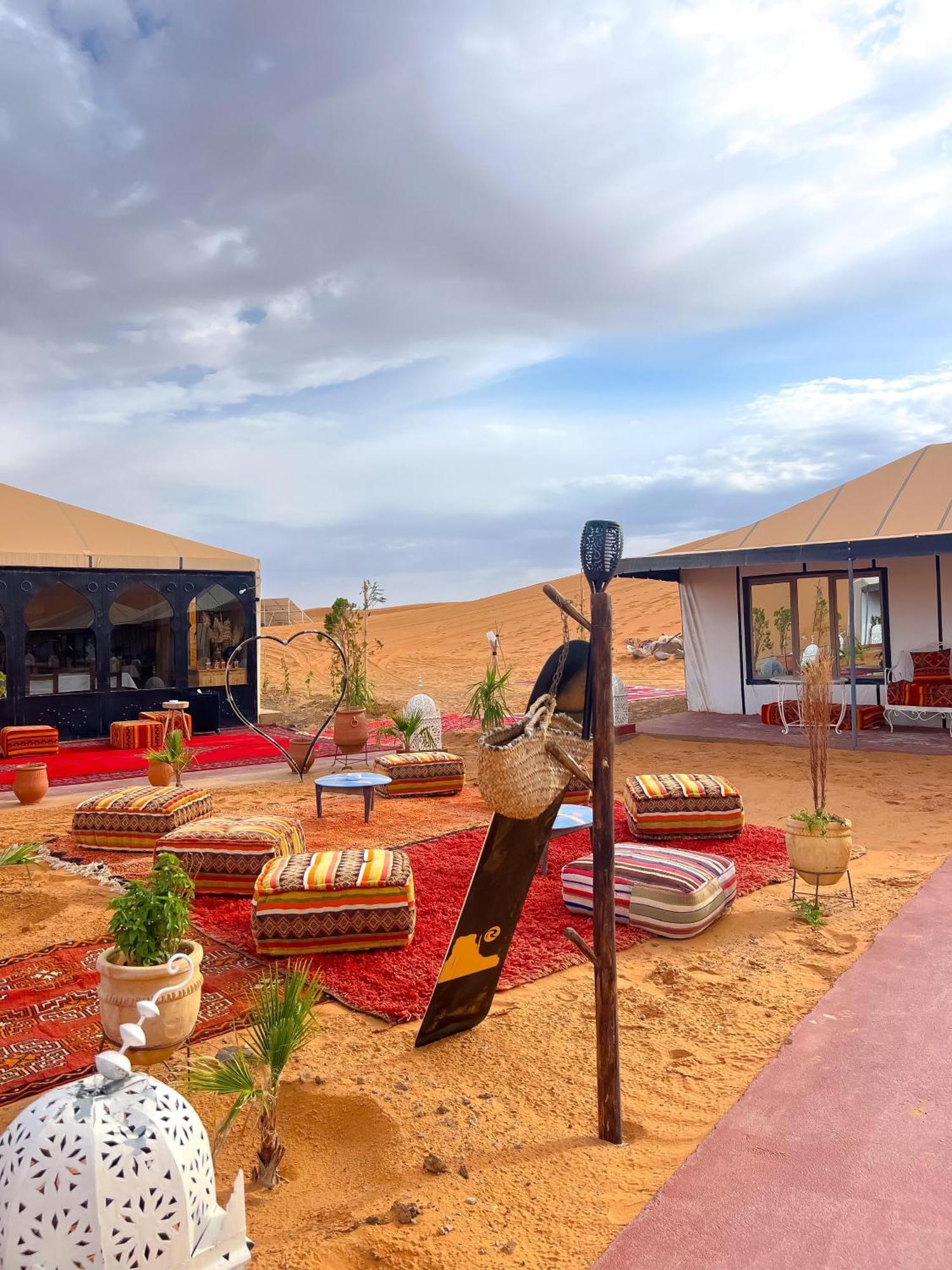 Hassan Luxury Camp เมอร์ซูกา ภายนอก รูปภาพ