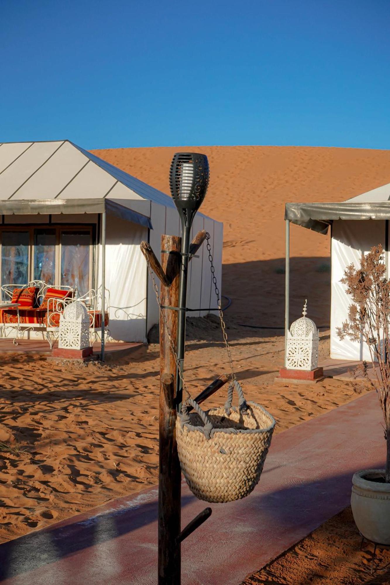 Hassan Luxury Camp เมอร์ซูกา ภายนอก รูปภาพ